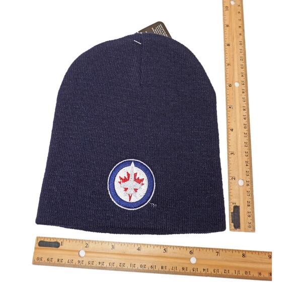 Winnipeg Jets NHL Hockey Beanie Cap - Winter Toque Hat - Adult One Size Fits All - Picture 2 of 4
